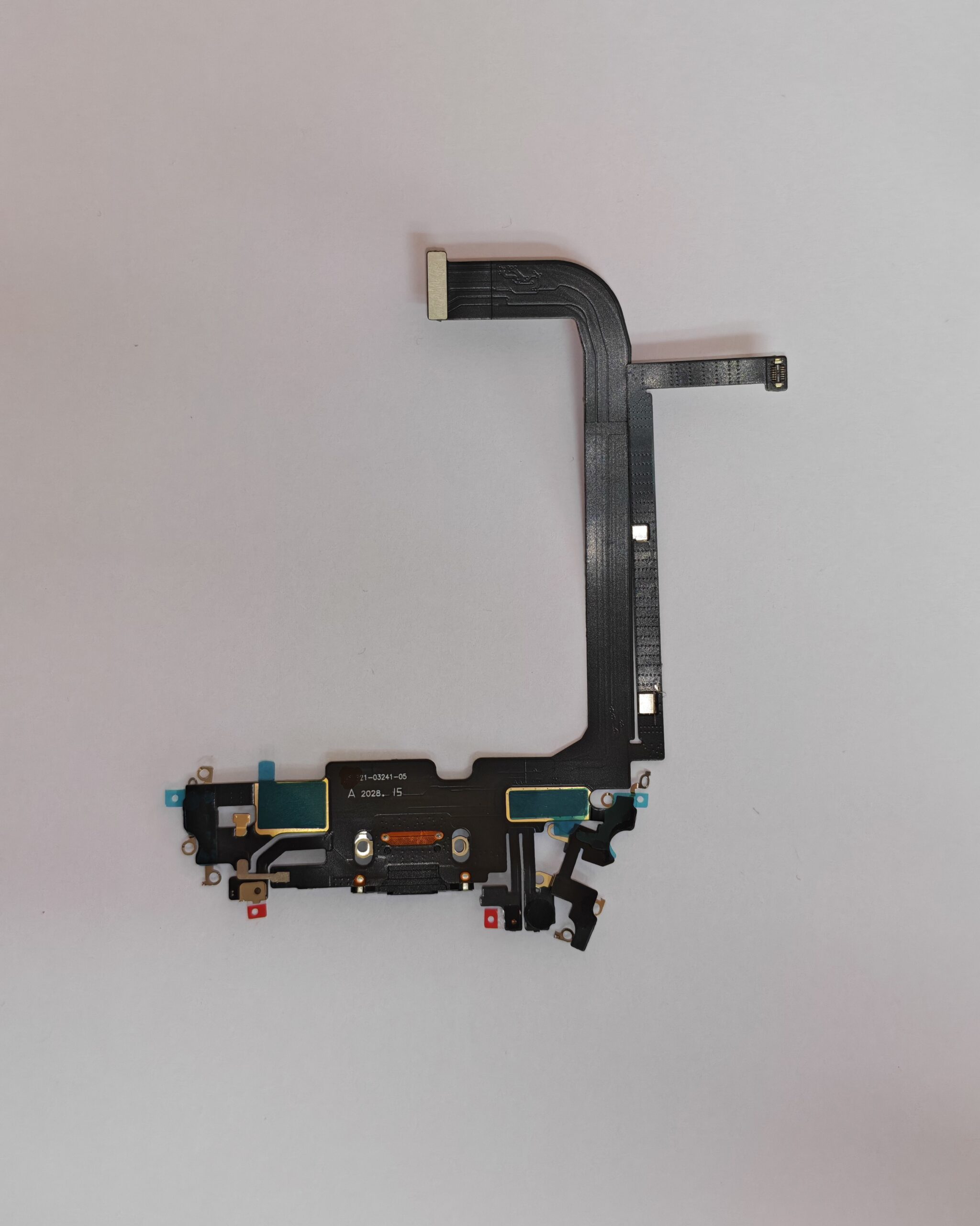 Iphone 13 pro max Flet sa konektorom Punjenja